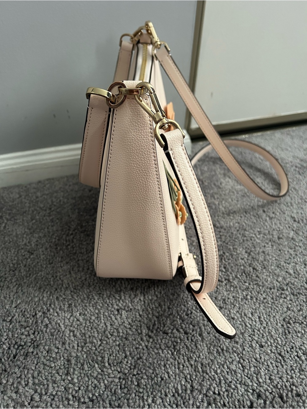 kate spade Pale Pink Floral Appliqué Leather Shoulder Bag(NEW no tags) - Picture 4 of 7
